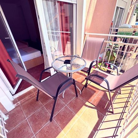 Guesthouse Mb Knezevic Budva Eksteriør billede