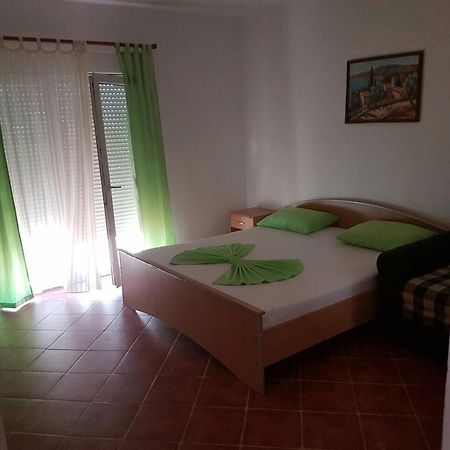 Guesthouse Mb Knezevic Budva Eksteriør billede